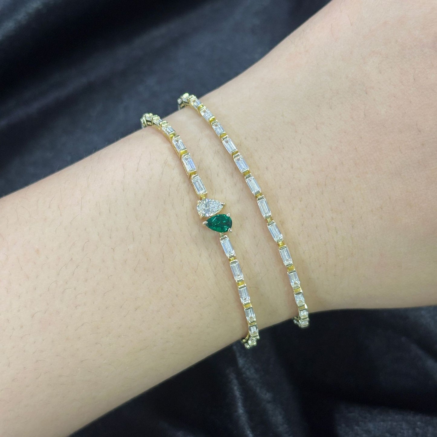 Queen Greena Emerald Moissanite Bracelet
