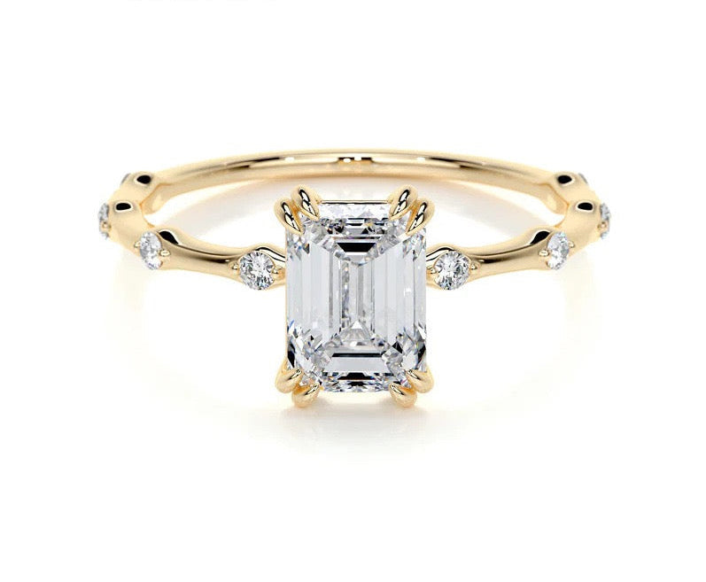 2CT Queen Siti Emerald Cut Moissanite Ring