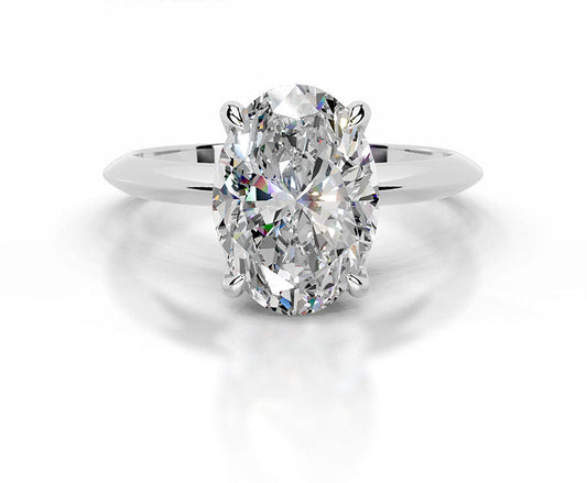 2CT Queen Anastasia Oval Solitare Moissanite Ring