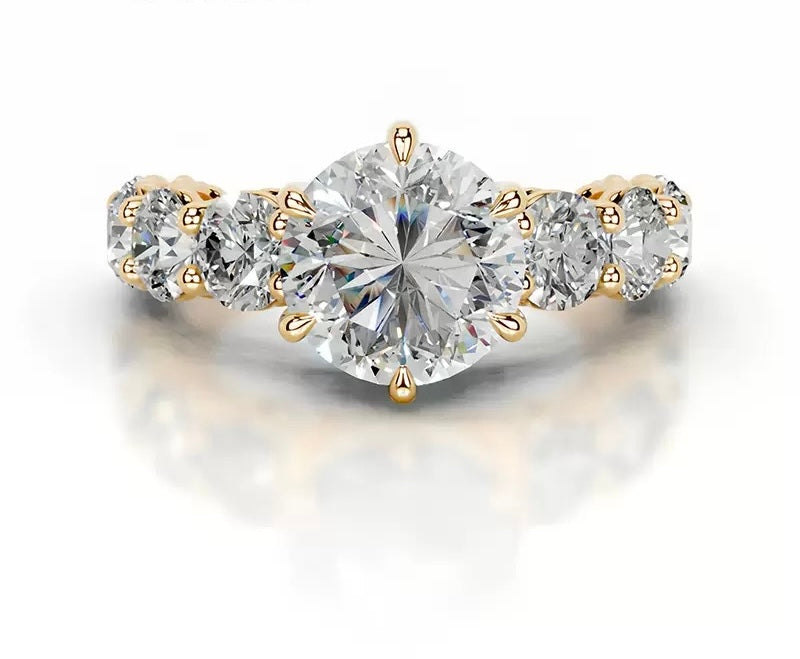 Queen Abby Moissanite Rings