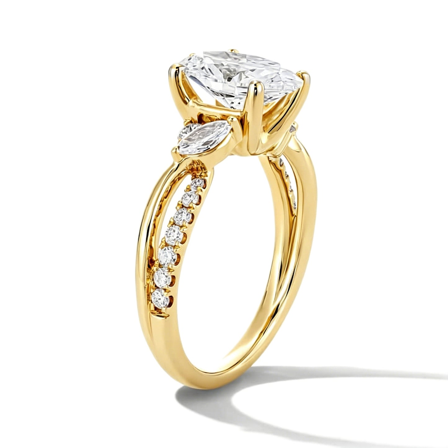 2CT Queen Natasya Moissanite Rings