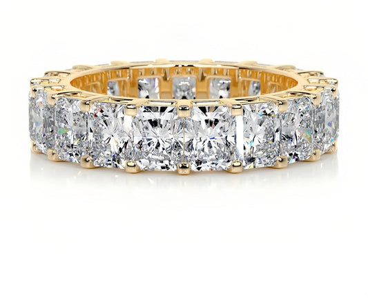 18K Queen Erra Moissanite Bands