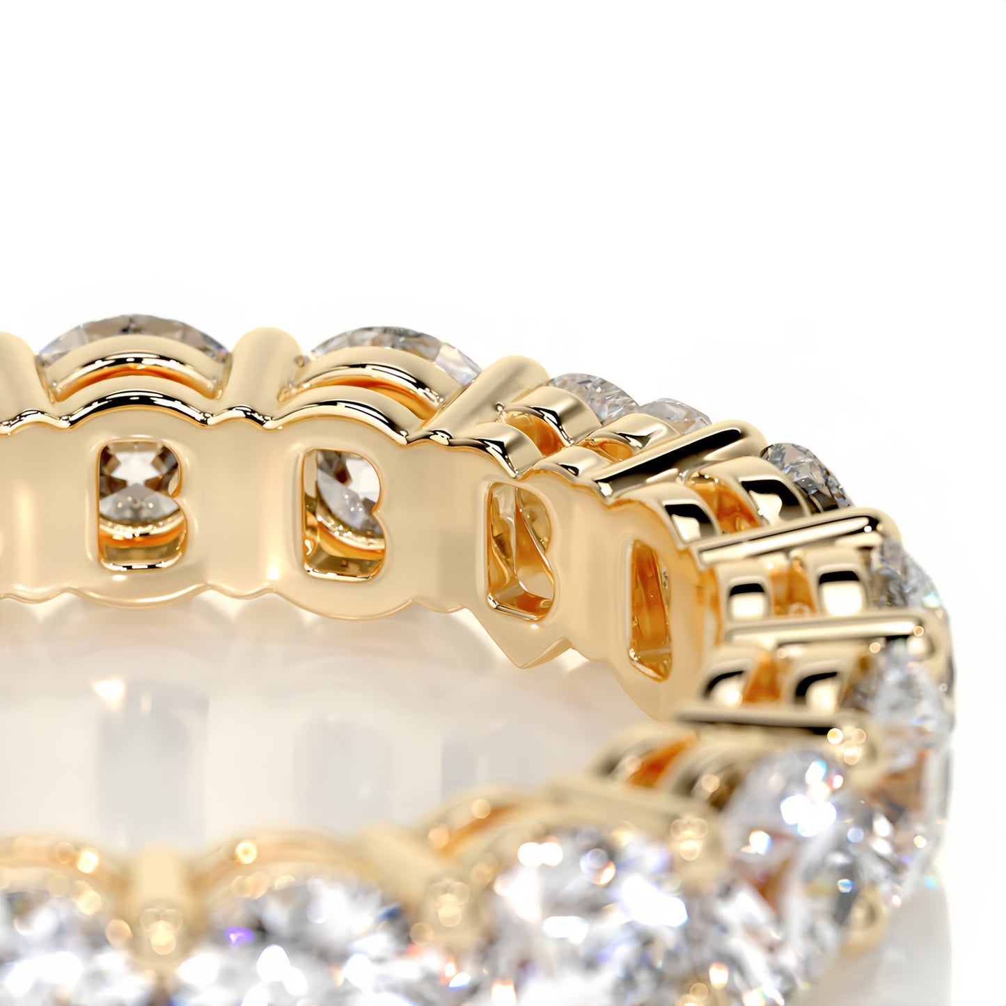 18K Aisyah Infinity Luxè Moissanite Bands