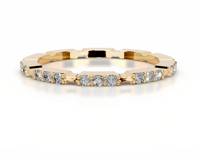 18K Lumière Moissanite Bands