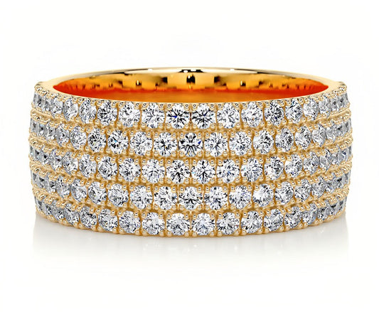 18K Queen Cleopatra Pavé Moissanite Bands