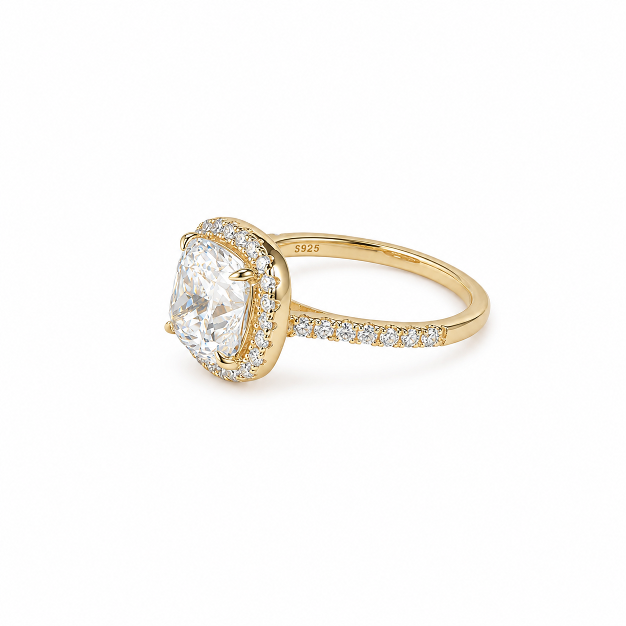 Queen Sophia -Cushion Halo Pavé