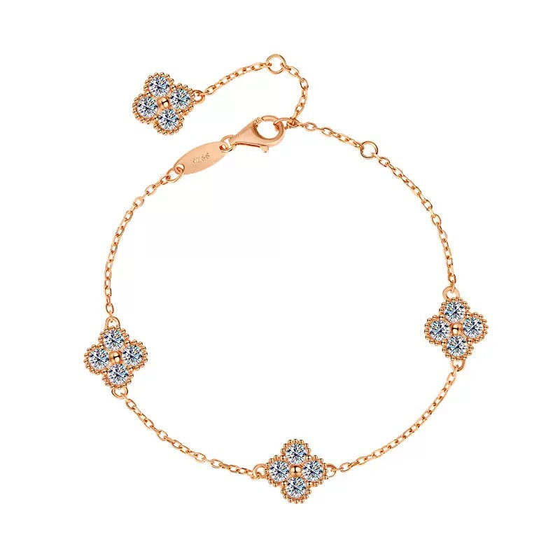 Amelia Clover Moissanite Bracelet
