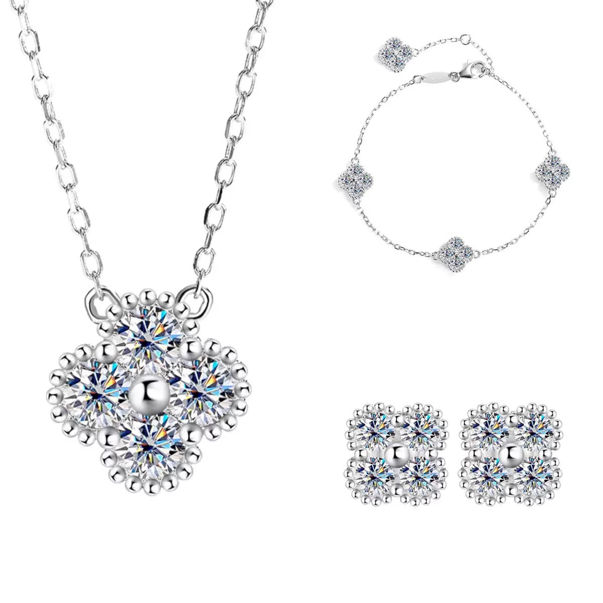 Amelia Clover Moissanite Set