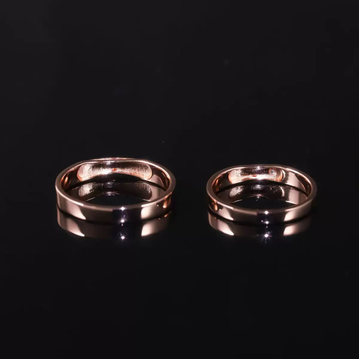 Rose gold couple ring