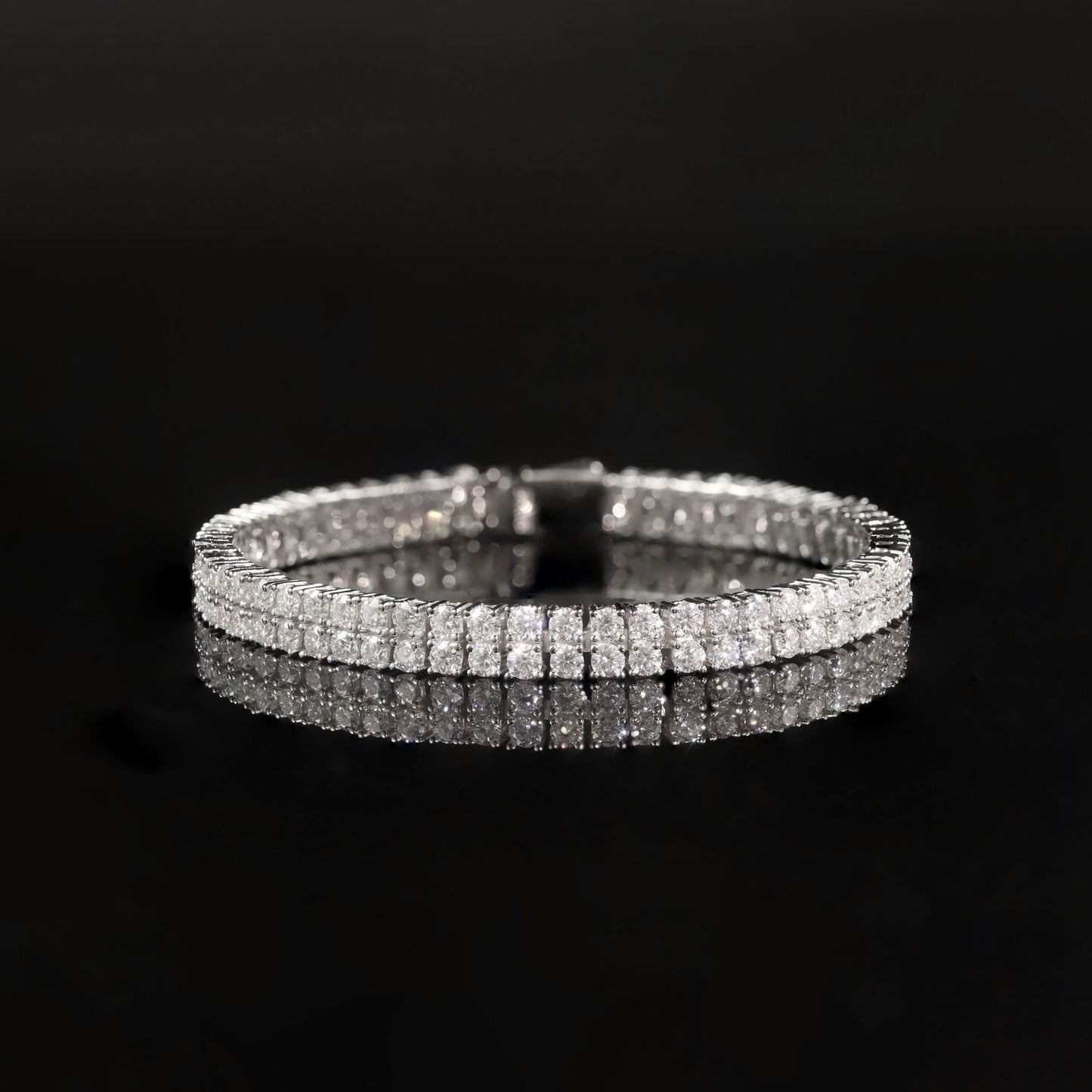 Queen Huda Moissanite Bracelete