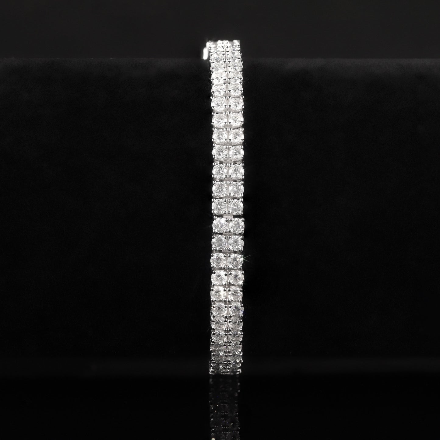Queen Huda Moissanite Bracelete