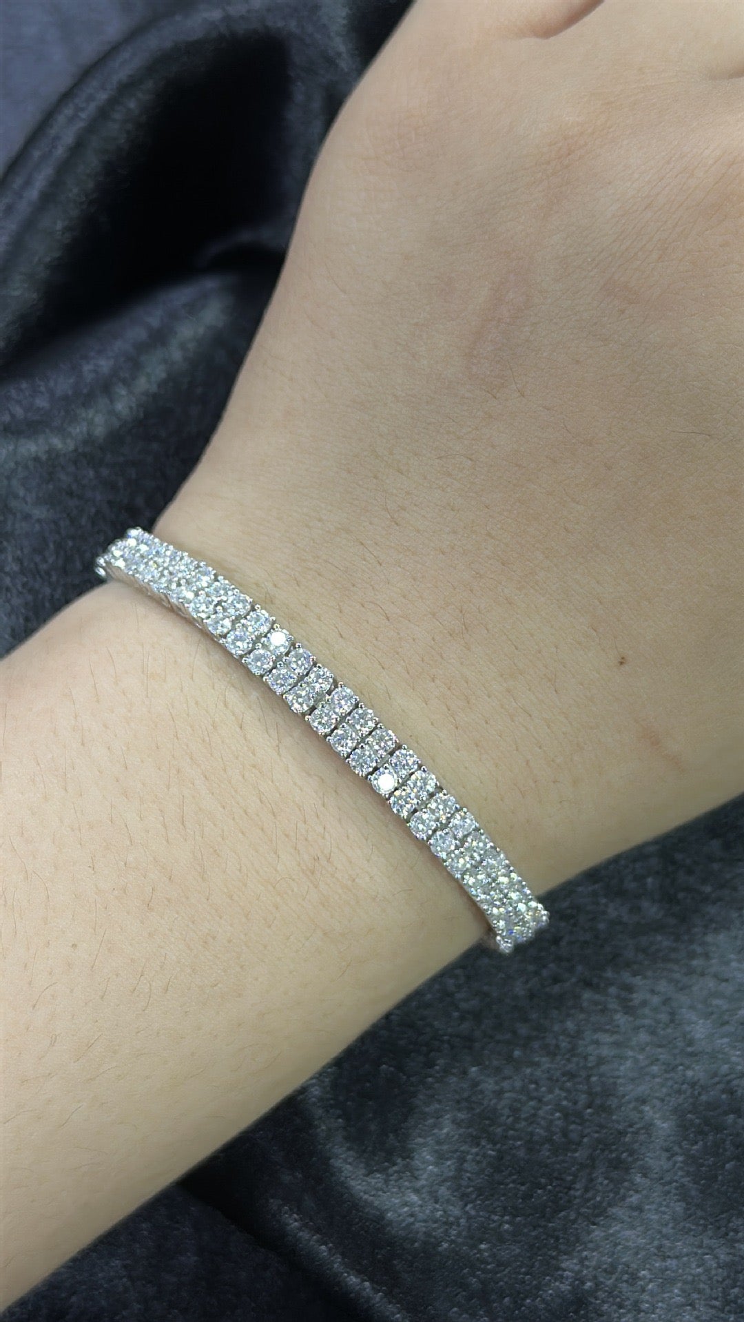 Queen Huda Moissanite Bracelete
