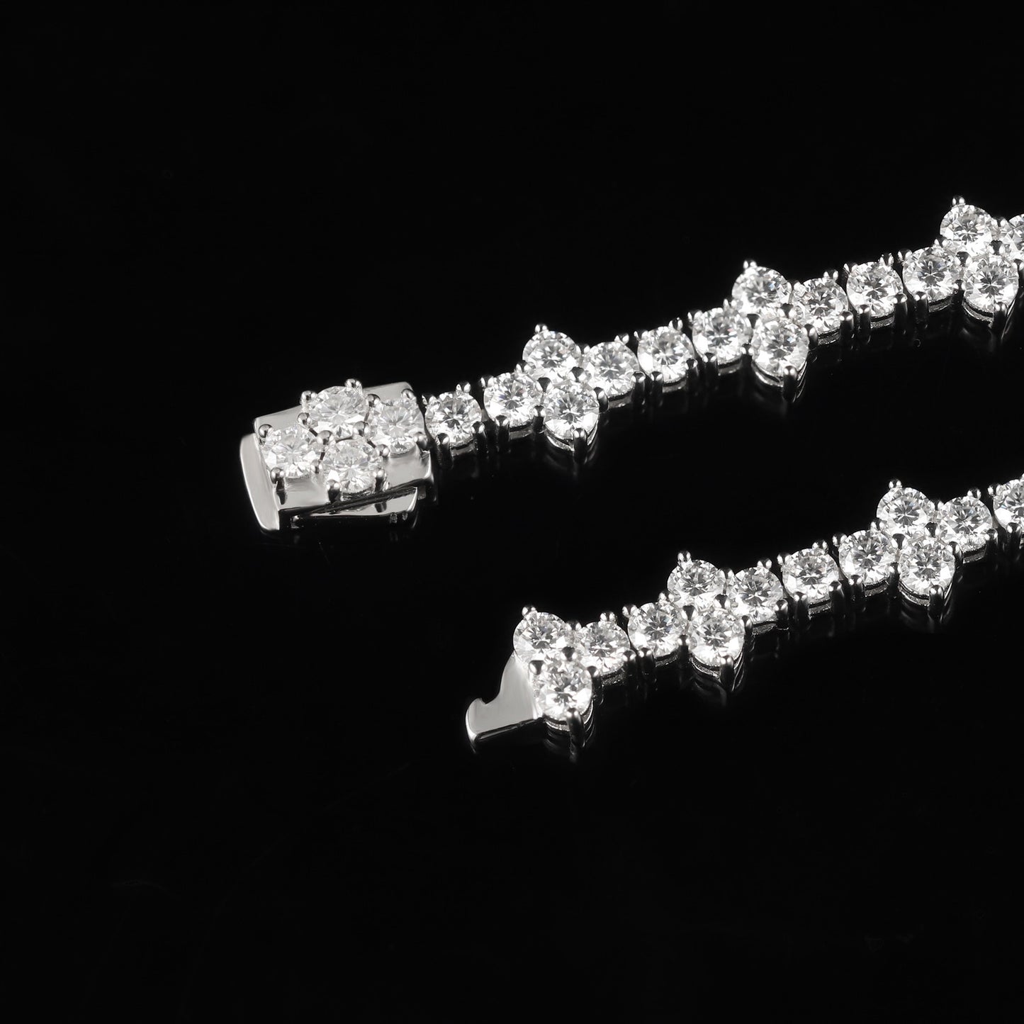 Queen Ariani Moissanite Bracelet
