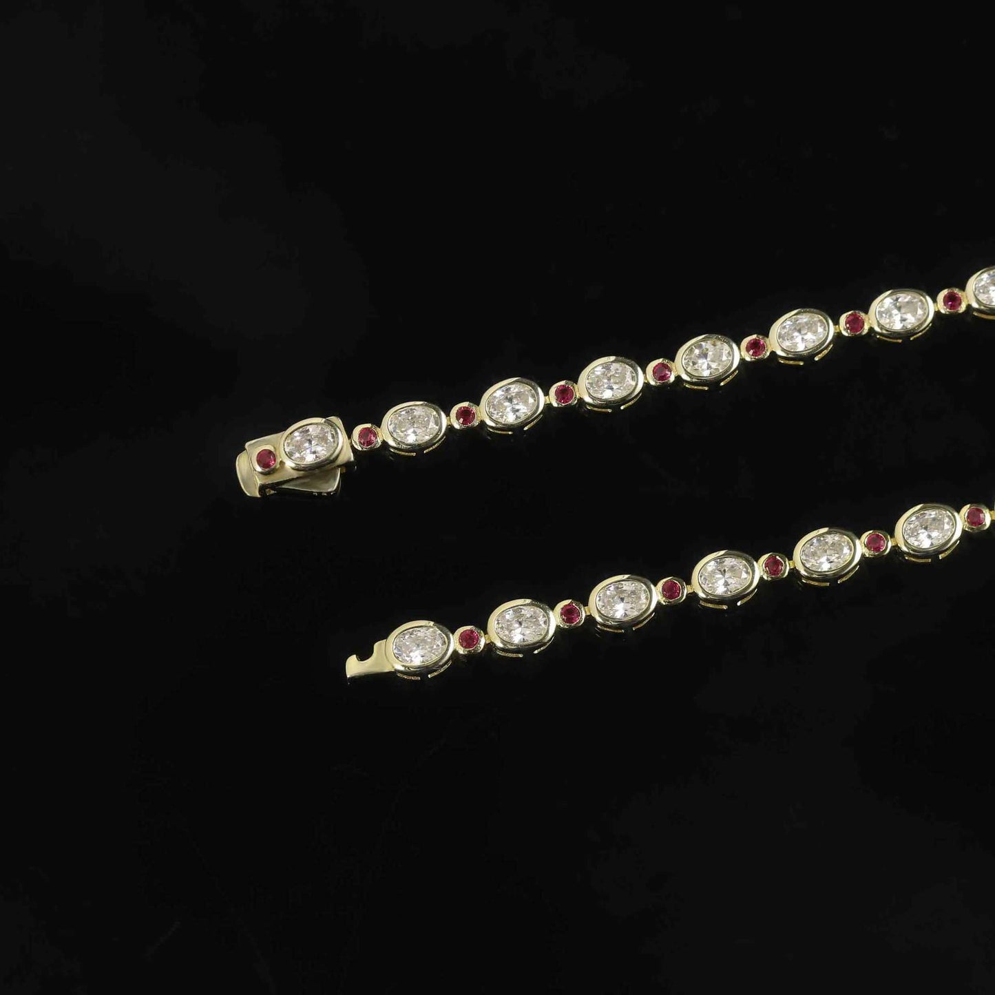 Queen Nur Ruby Moissanite Bracelet