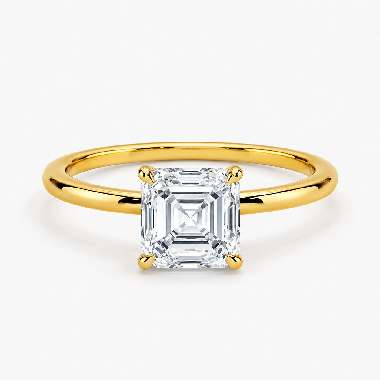 Queen Aurora Moissanite Ring - Assher Cut
