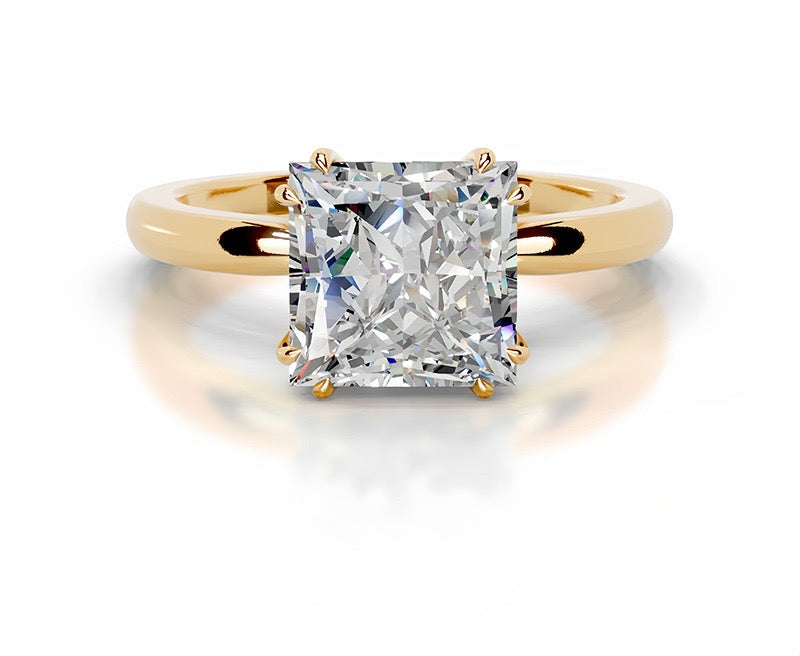 4CT Queen Fazura Moissanite Ring