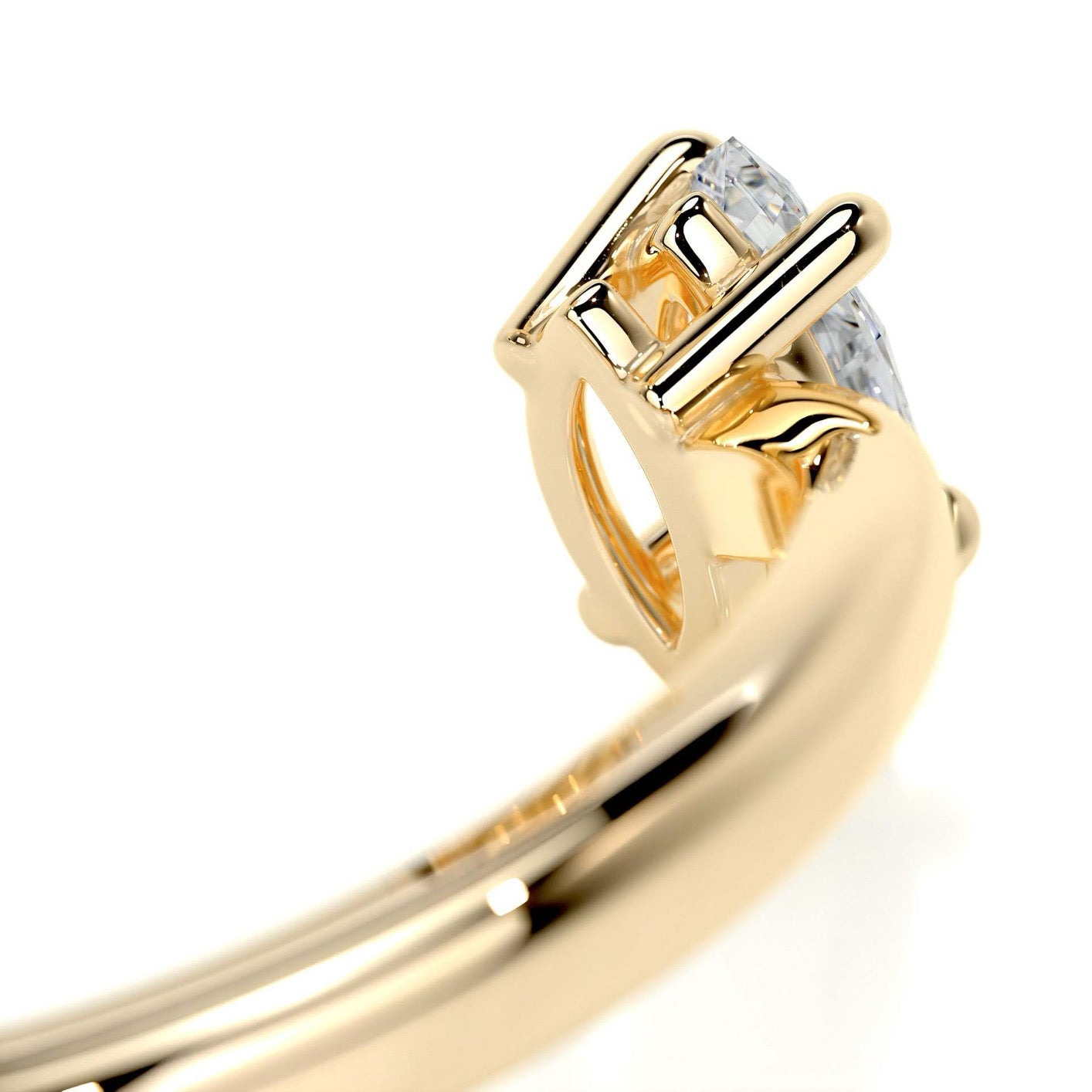 Solo Marquis Curve Ring