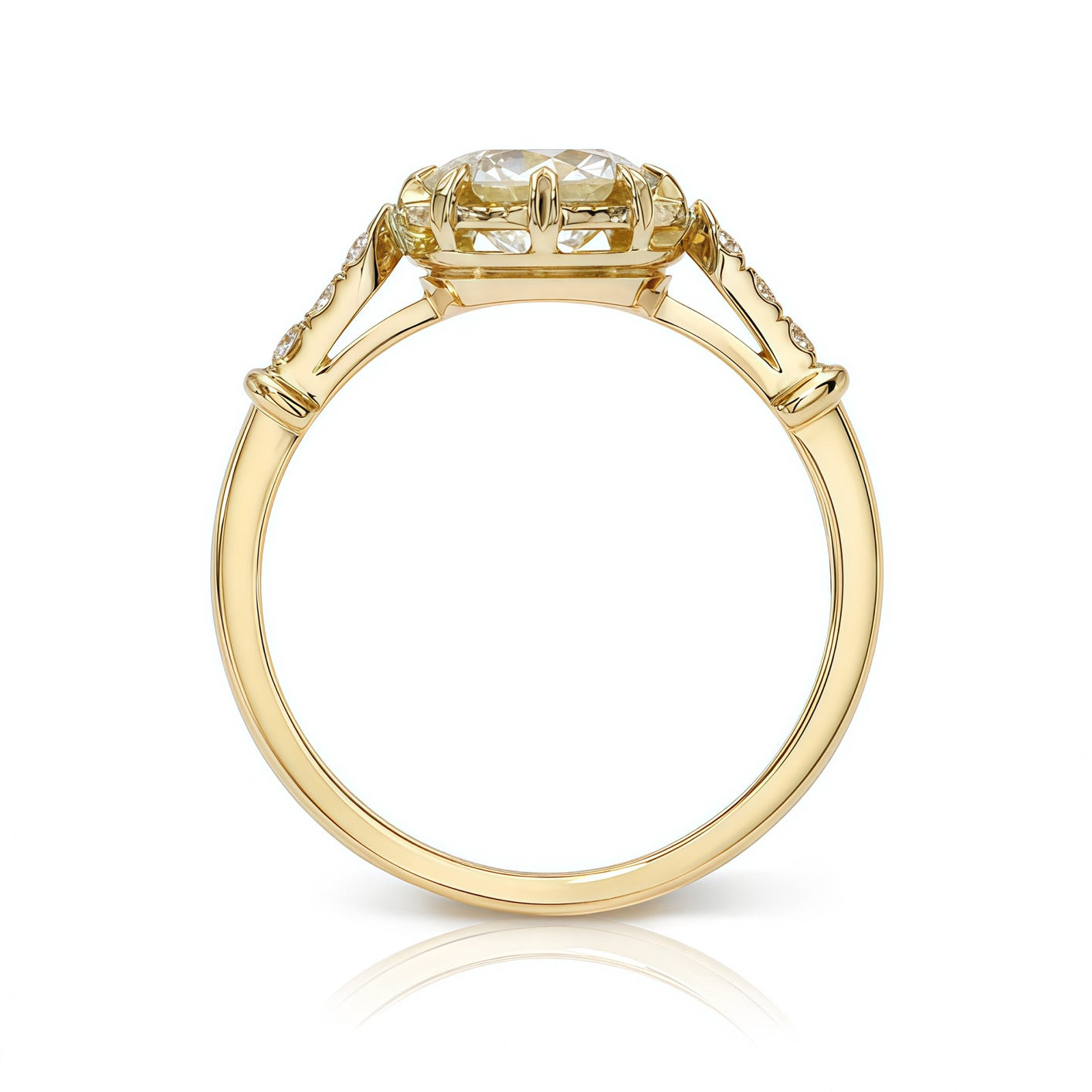 2CT Lunara moissanite ring