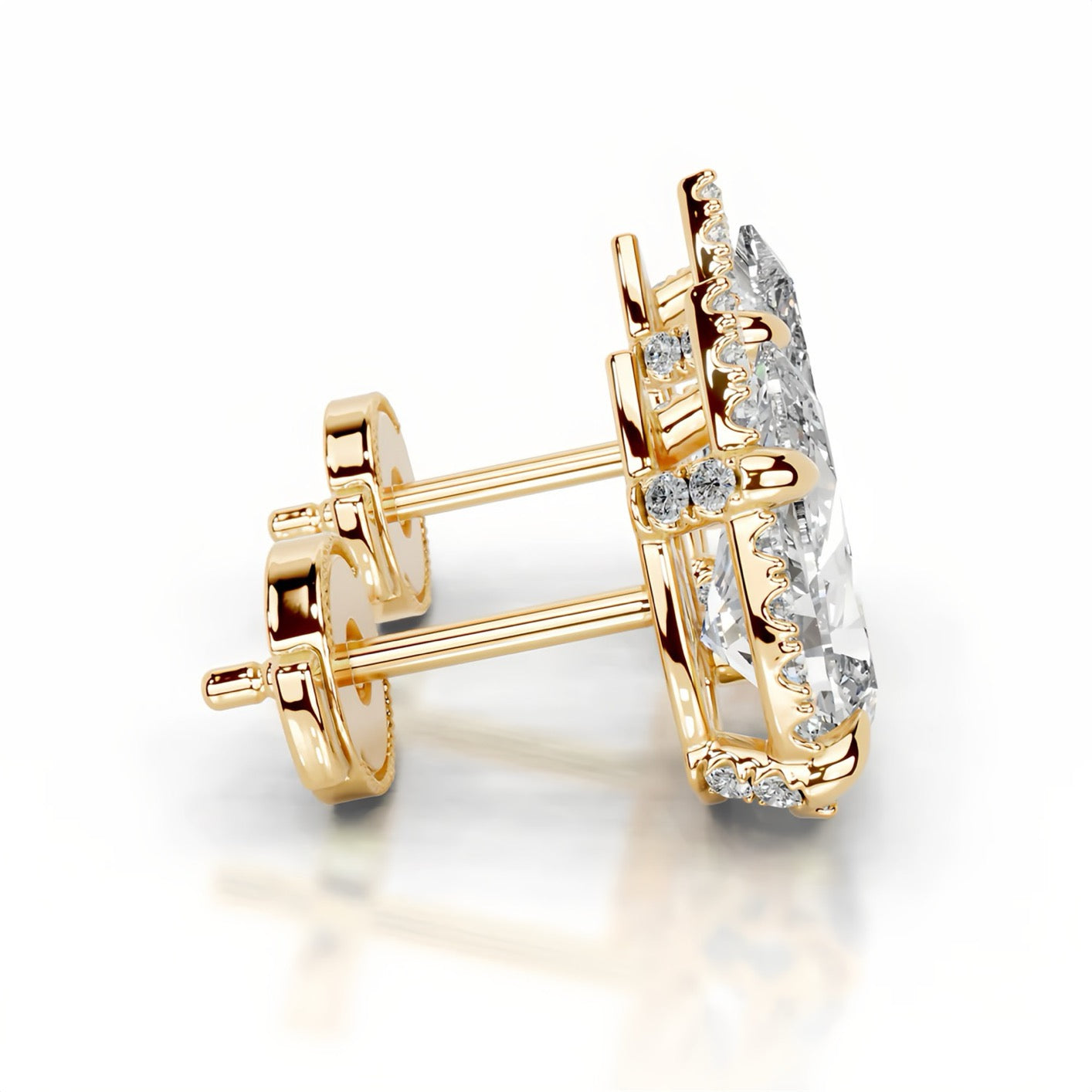 18K Queen Nia Halo Moissanite Stud Earrings