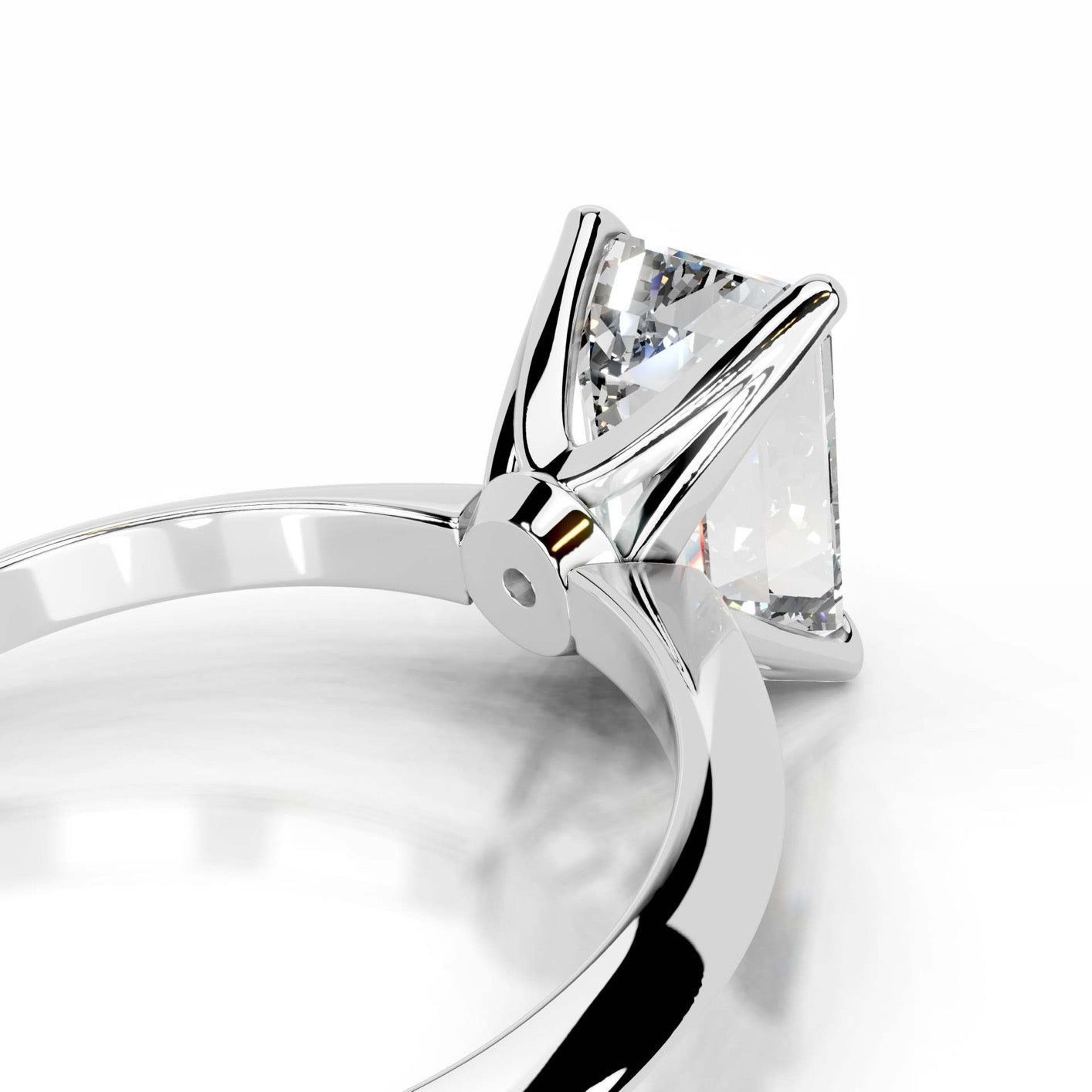 3CT Queen Anastasia Emerald Solitare Moissanite Ring