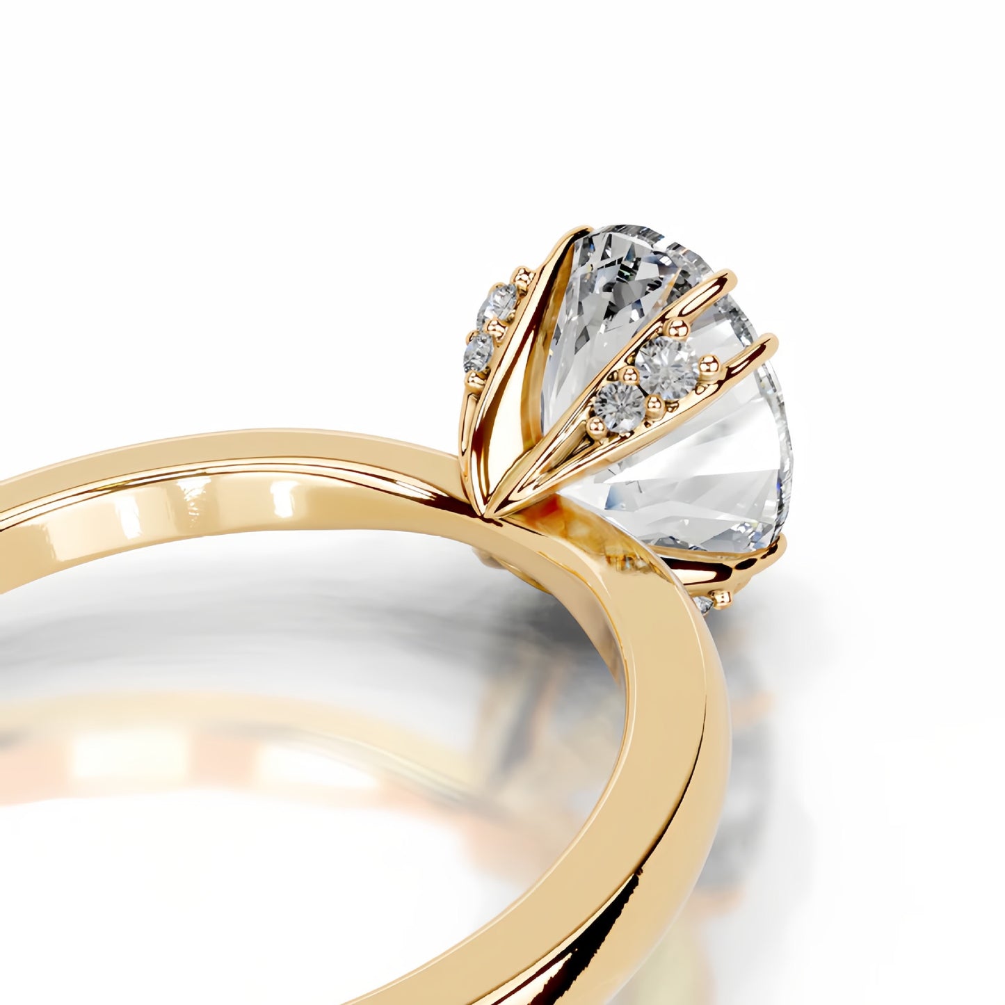 6CT Queen Fazura Oval Moissanite Ring