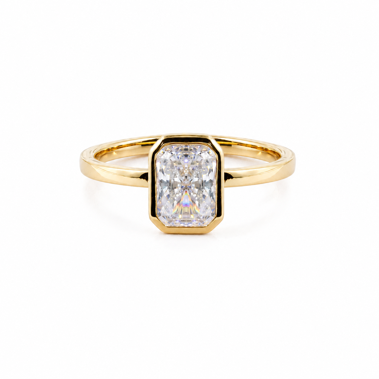 Queen Taylor  -  Radiant Bezel