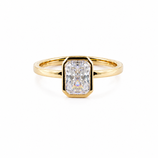 Queen Taylor  -  Radiant Bezel