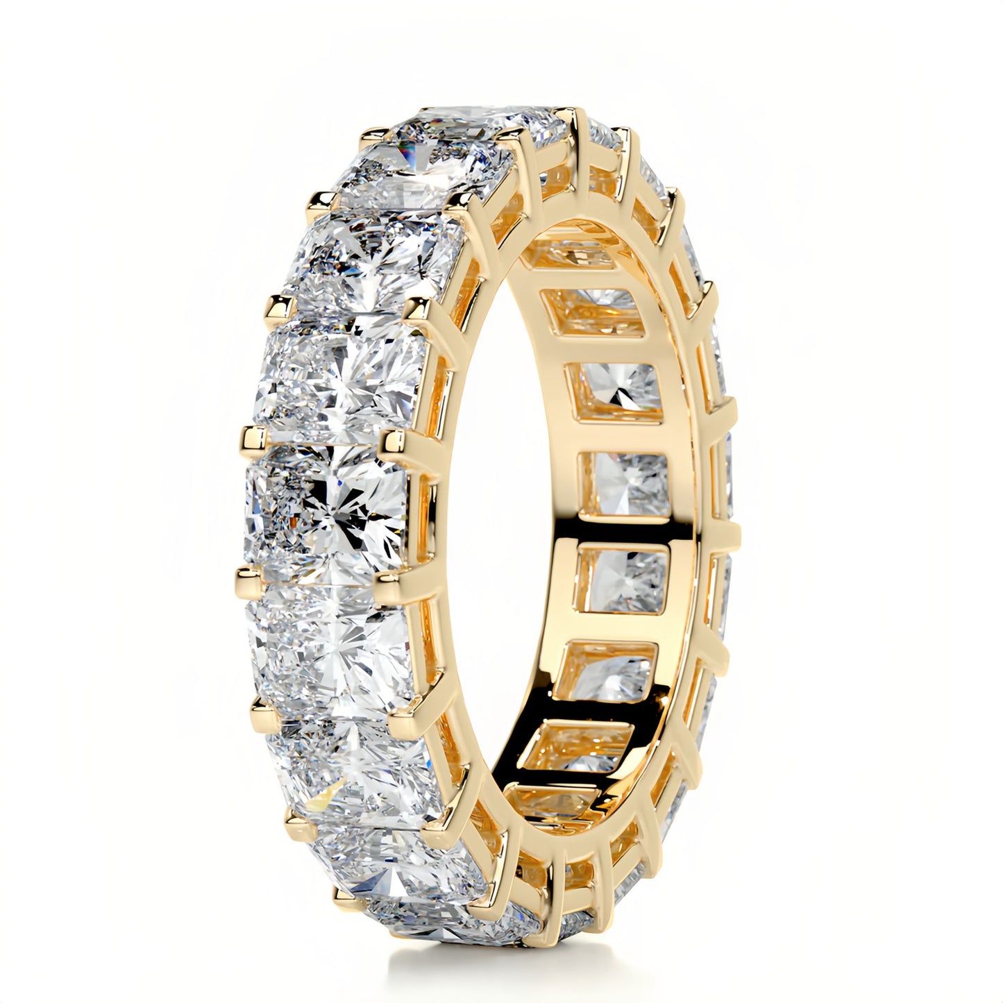 18K Queen Erra Moissanite Bands