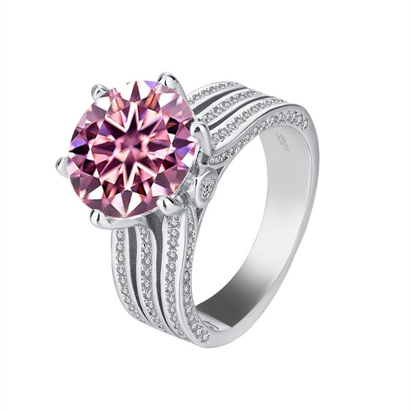 Queen Noraliza Moissanite Ring